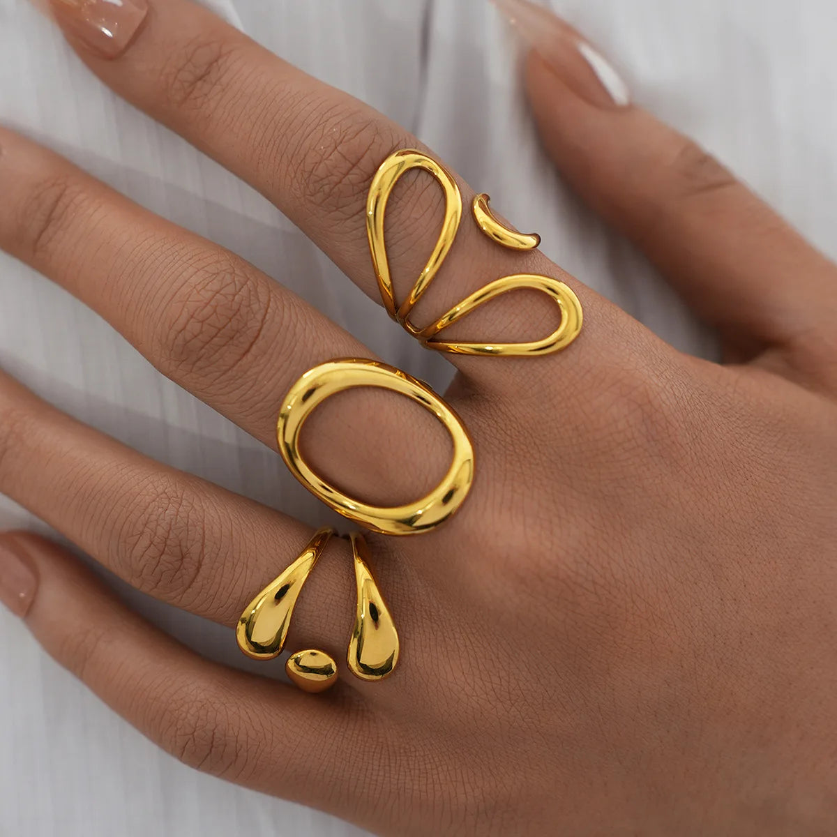 Vintage Minimalist Large Rings for Women Stainless Steel Gold Plated Waterproof Hip-Hop Women's Finger Ring Aesthetic Jewelry
