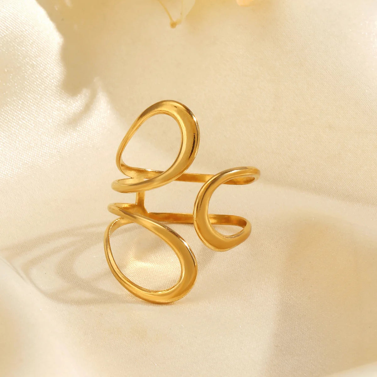 Vintage Minimalist Large Rings for Women Stainless Steel Gold Plated Waterproof Hip-Hop Women's Finger Ring Aesthetic Jewelry